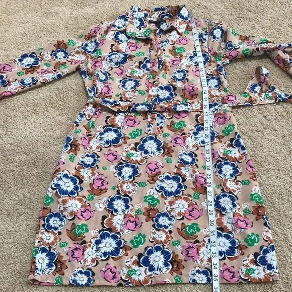 BANANA REPUBLIC Size 6 floral dress - Picture 6 of 9